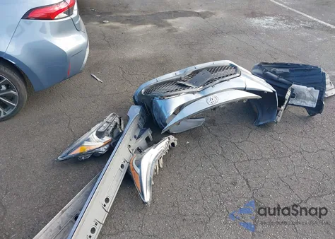 2021 Toyota Corolla Xse from USA, damaged, VIN 5YFT4MCE3MP097772